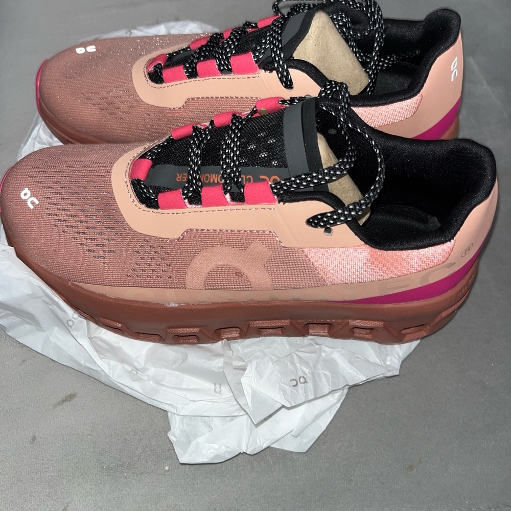 Brand new out of box 2023 cloudmonster rose cork. Never worn